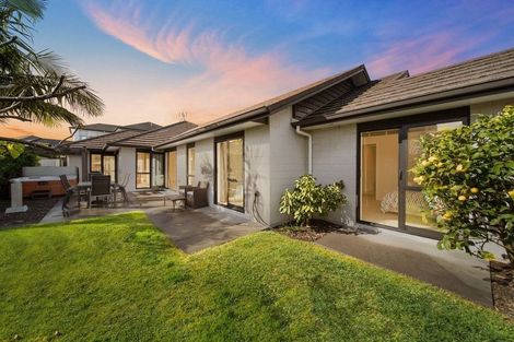 Photo of property in 69 Capriana Drive, Karaka, Papakura, 2113