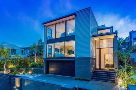 Photo of property in 124a Paritai Drive, Orakei, Auckland, 1071