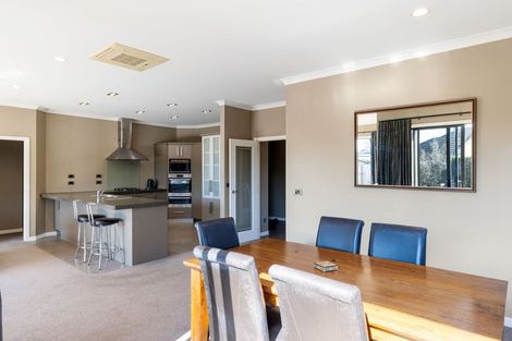 Photo of property in 20 Gibbston Close, Huntington, Hamilton, 3210