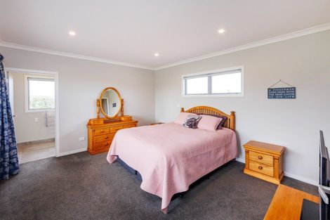 Photo of property in 760 Halcombe Road, Halcombe, Feilding, 4775