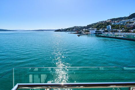 Photo of property in Clyde Quay Wharf, 2d/1 Clyde Quay Wharf, Te Aro, Wellington, 6011