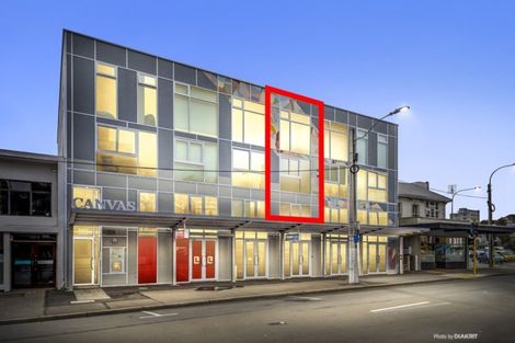 Photo of property in Canvas Apartments, 10/307 Willis Street, Te Aro, Wellington, 6011