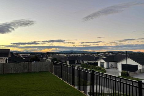 Photo of property in 36 Rose Berry Crescent, Flagstaff, Hamilton, 3210