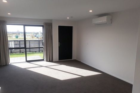 Photo of property in 5 Piripiri Place, Broomfield, Christchurch, 8042