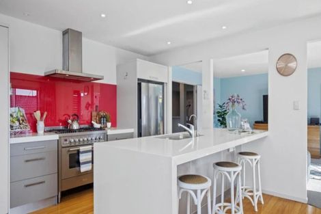 Photo of property in 107 Kitchener Road, Pukekohe, 2120