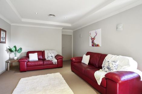 Photo of property in 35 Country Palms Drive, Halswell, Christchurch, 8025