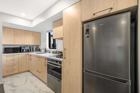 Photo of property in 3/25 Hargest Crescent, Sydenham, Christchurch, 8023