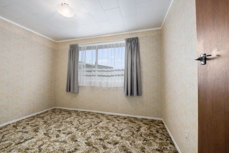 Photo of property in 12 Kentucky Street, Totara Park, Upper Hutt, 5018