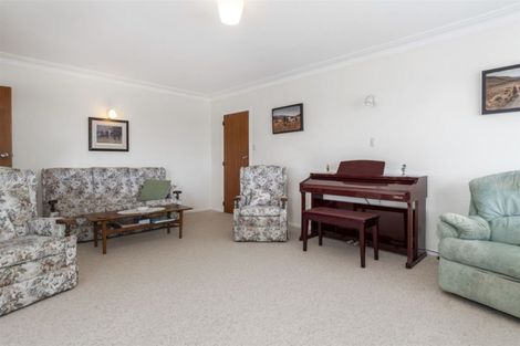 Photo of property in 42 Eaton Crescent, Matua, Tauranga, 3110