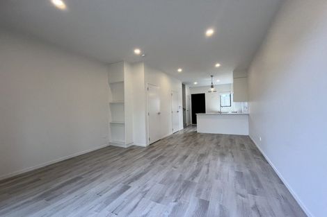 Photo of property in 29/241 Don Buck Road, Massey, Auckland, 0614