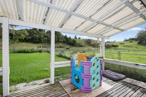 Photo of property in 7 Belton Place, Hikurangi, 0114