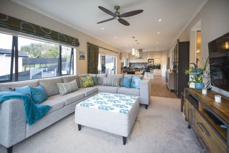 Photo of property in 26 Wautaiti Drive, Riverhead, 0820