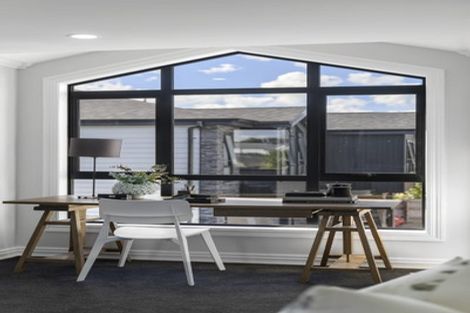 Photo of property in 10b Stratford Avenue, Milford, Auckland, 0620