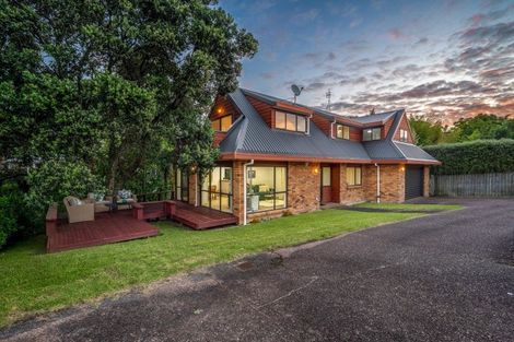 Photo of property in 91a Uxbridge Road, Cockle Bay, Auckland, 2014