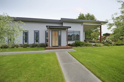 Photo of property in 40b Richmond Road, Carterton, 5713