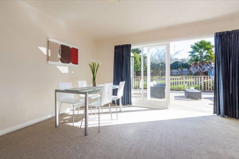 Photo of property in 7 Line Road, Glen Innes, Auckland, 1072