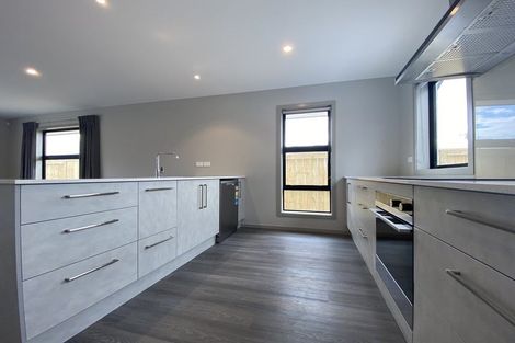 Photo of property in 10 Cotula Way, Papamoa Beach, Papamoa, 3118