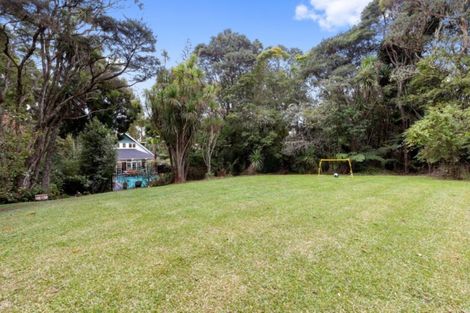 Photo of property in 367b Titirangi Road, Titirangi, Auckland, 0604