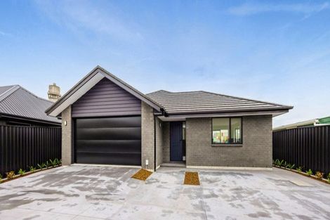 Photo of property in 63b Collins Street, Hawera, 4610