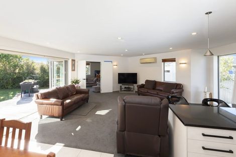 Photo of property in 77a Sapphire Street, Casebrook, Christchurch, 8051