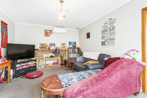 Photo of property in 48 Houchens Road, Glenview, Hamilton, 3206