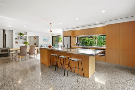 Photo of property in 7c Pipitea Place, Whalers Gate, New Plymouth, 4310