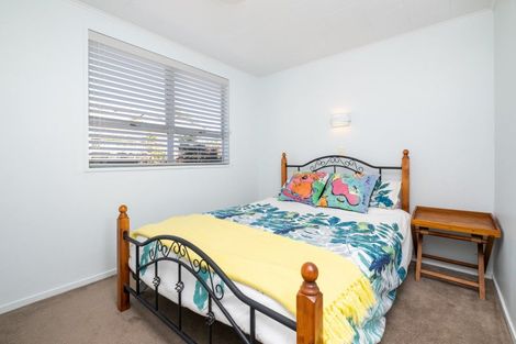 Photo of property in 2/40 The Esplanade, Westshore, Napier, 4110