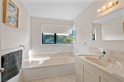 Photo of property in 2 Santorini Key, Papamoa Beach, Papamoa, 3118