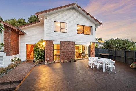 Photo of property in 85 Kennedy Avenue, Forrest Hill, Auckland, 0620