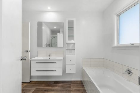 Photo of property in 65 Halswell Junction Road, Halswell, Christchurch, 8025