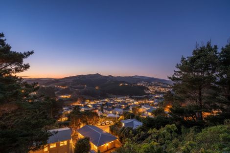 Photo of property in 41 Lomita Road, Johnsonville, Wellington, 6037