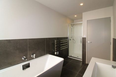 Photo of property in 9/6 Bushland Grove, Paparangi, Wellington, 6037