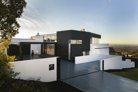 Photo of property in 12 Harry Ell Drive, Cashmere, Christchurch, 8022