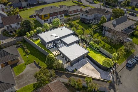 Photo of property in 1 Riviera Place, Hauraki, Auckland, 0622