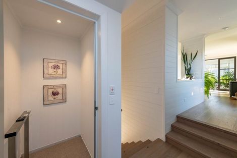 Photo of property in 11 Barclay Place, Wanaka, 9305