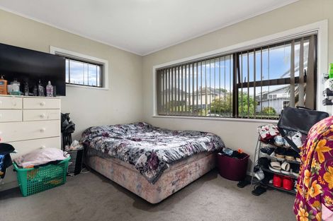 Photo of property in 29 Plumley Crescent, Mangere, Auckland, 2022