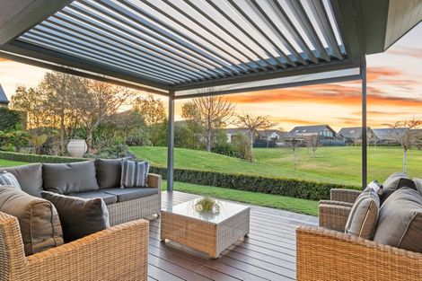 Photo of property in 53 Waterstock Way, Parklands, Christchurch, 8083