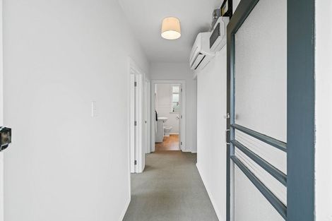 Photo of property in 18 Shands Road, Hornby, Christchurch, 8042