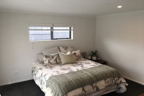 Photo of property in 30 Harding Drive, Papamoa Beach, Papamoa, 3118