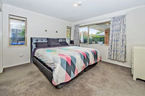 Photo of property in 6 Stanwood Grove, Darfield, 7510