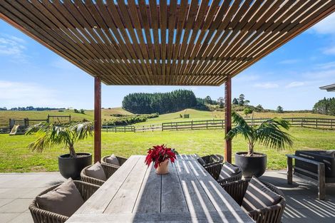 Photo of property in 53b Russell Road, Wainui, Silverdale, 0992