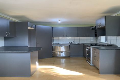 Photo of property in 58 Tiverton Road, Avondale, Auckland, 0600