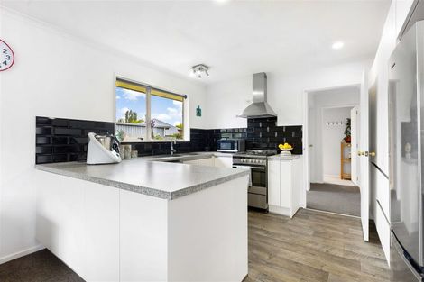 Photo of property in 18b Parsonage Road, Woodend, 7610