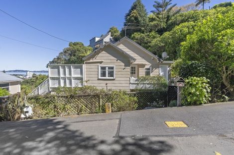 Photo of property in 11 Russo Terrace, Eastbourne, Lower Hutt, 5013