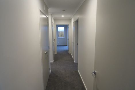 Photo of property in 8 Kahuparere Crescent, Pyes Pa, Tauranga, 3112