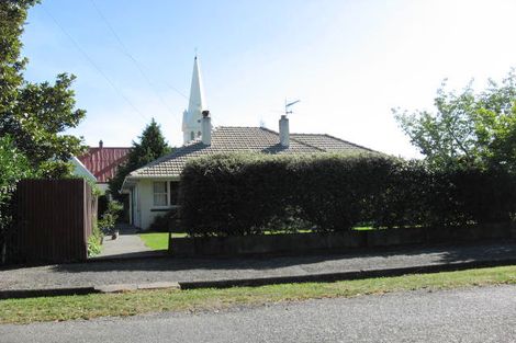 Photo of property in High Street, Leeston, 7632