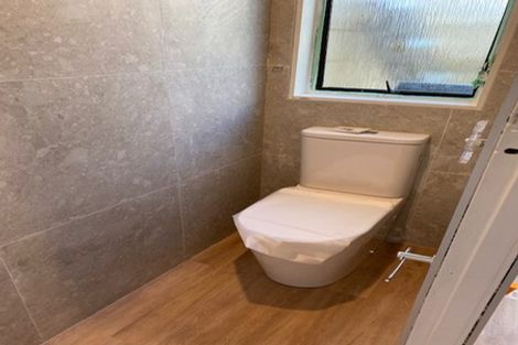 Photo of property in 3 Caroline Heights, Omaha, 0986