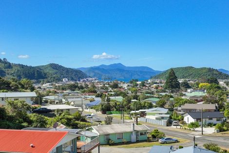 Photo of property in 37a Wairau Road, Picton, 7220