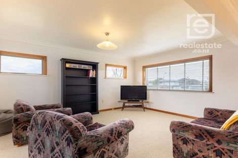 Photo of property in 11 Aberdeen Avenue, Takaro, Palmerston North, 4412