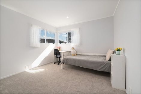Photo of property in 13 Gala Place, Henderson, Auckland, 0612